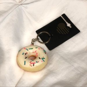 RARE 💖 Brandy Melville donut keychain